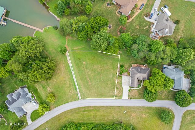 708 Wood Duck Drive, Vonore, TN 37885