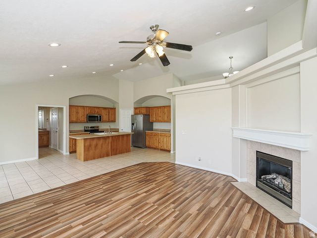 4856 W CHERRY LAUREL LN, West Jordan, UT 84088