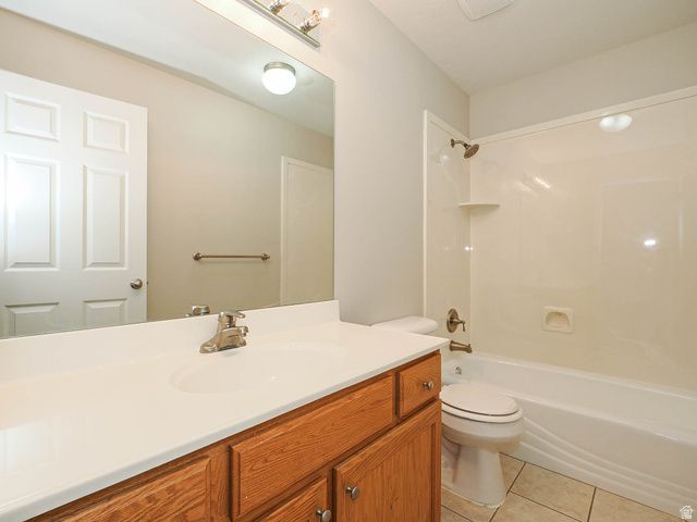 4856 W CHERRY LAUREL LN, West Jordan, UT 84088