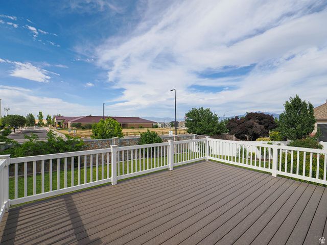 4856 W CHERRY LAUREL LN, West Jordan, UT 84088