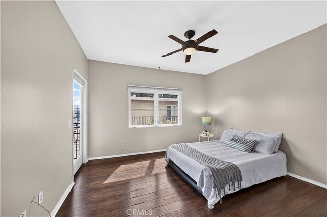 11124 Burbank Boulevard 108, North Hollywood, CA 91601
