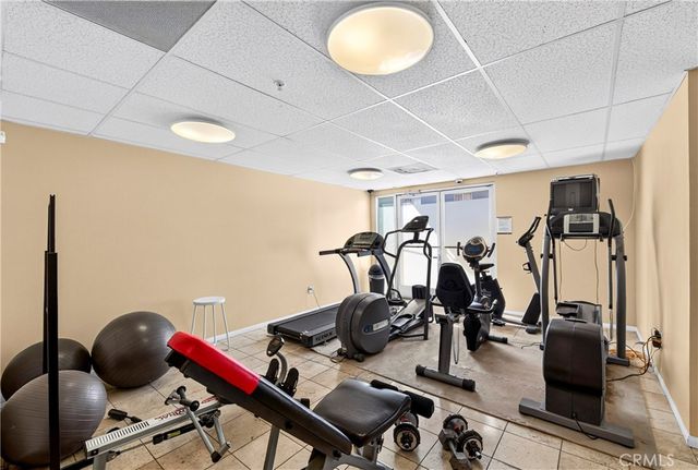11124 Burbank Boulevard 108, North Hollywood, CA 91601