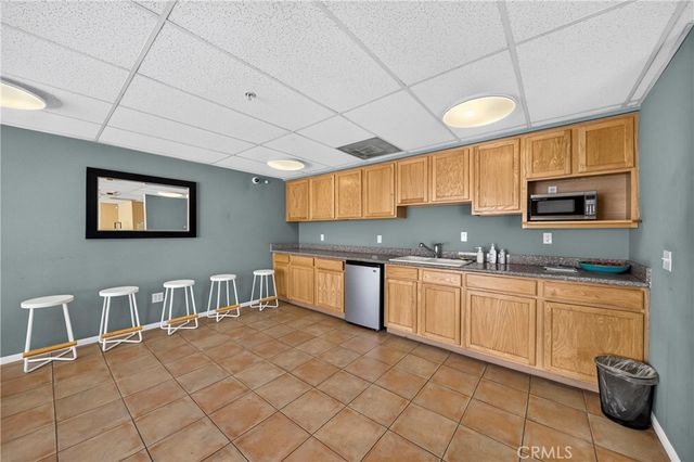 11124 Burbank Boulevard 108, North Hollywood, CA 91601