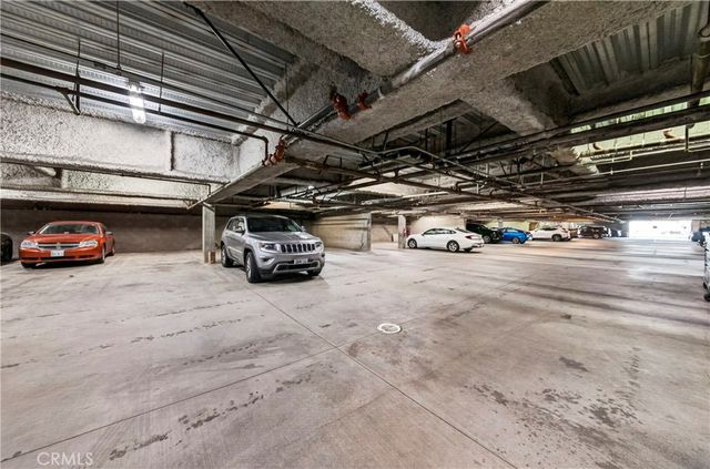 11124 Burbank Boulevard 108, North Hollywood, CA 91601
