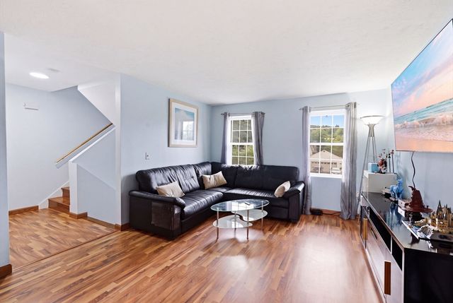 37 Grammont Road, Worcester, MA 01607
