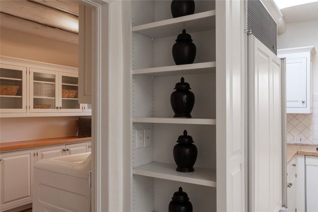 767 Acequia Madre 1, Santa Fe, NM 87505