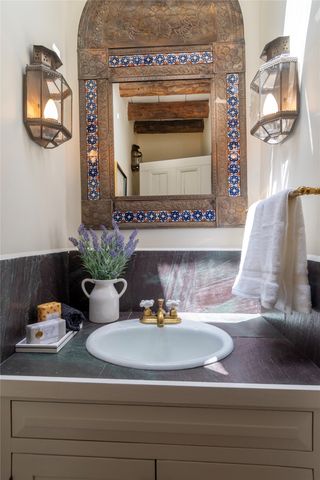 767 Acequia Madre 1, Santa Fe, NM 87505