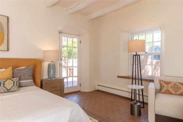 767 Acequia Madre 1, Santa Fe, NM 87505