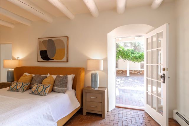 767 Acequia Madre 1, Santa Fe, NM 87505