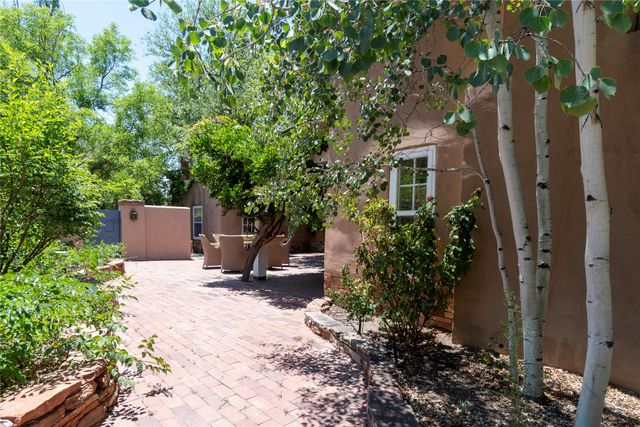 767 Acequia Madre 1, Santa Fe, NM 87505