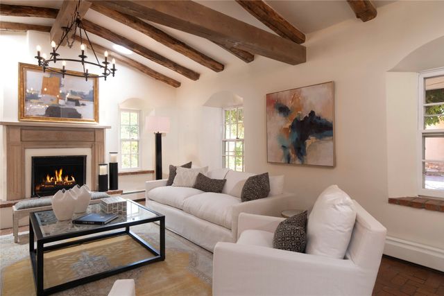 767 Acequia Madre 1, Santa Fe, NM 87505