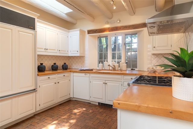 767 Acequia Madre 1, Santa Fe, NM 87505