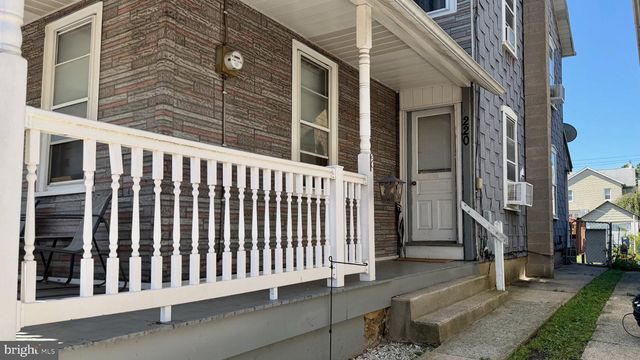 220 S 4TH ST, Emmaus, PA 18049