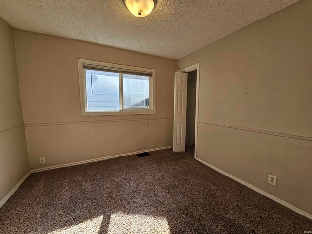 1348 S Waugh Street, Kokomo, IN 46902