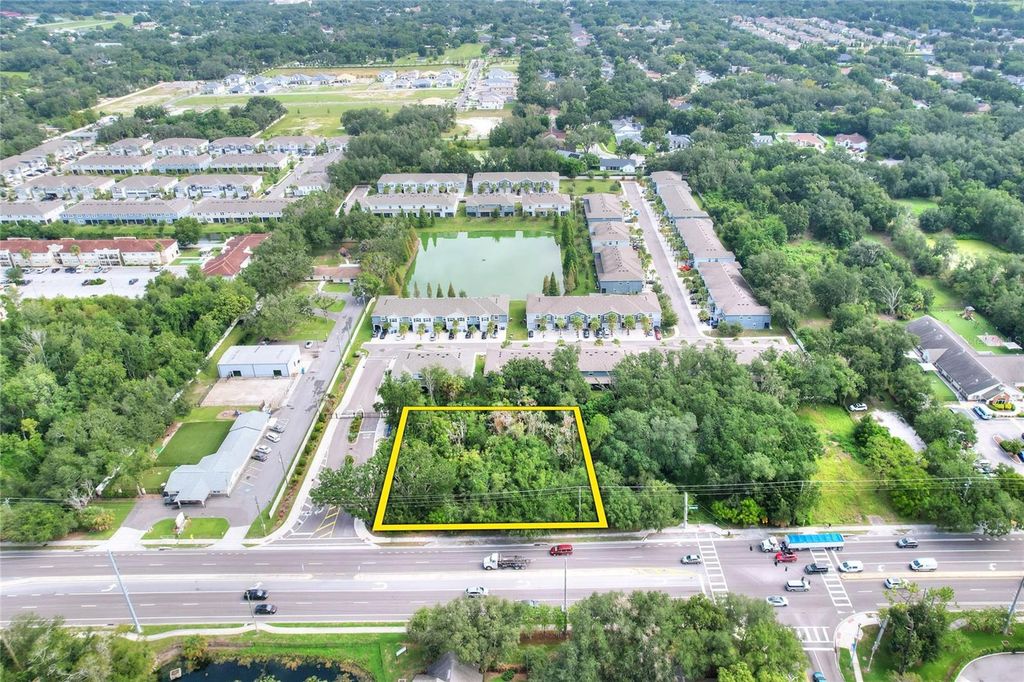 1240 BLOOMINGDALE AVENUE, Valrico, FL 33596