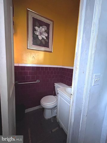 4400 NORFOLK AVE, Baltimore, MD 21216