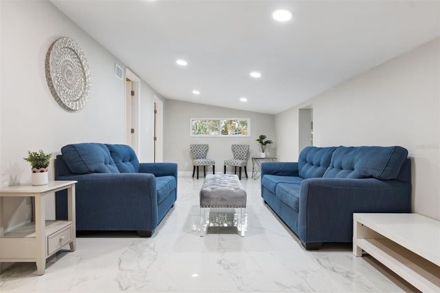 1375 LAKE DRIVE, Casselberry, FL 32707