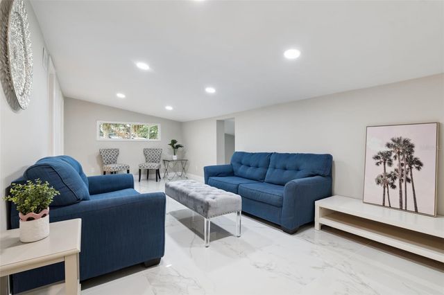 1375 LAKE DRIVE, Casselberry, FL 32707