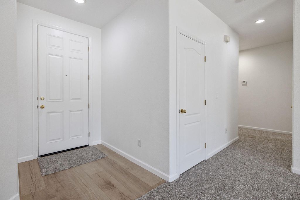 Image 17 of property listing at 4125 W Harold, Visalia, CA 93291