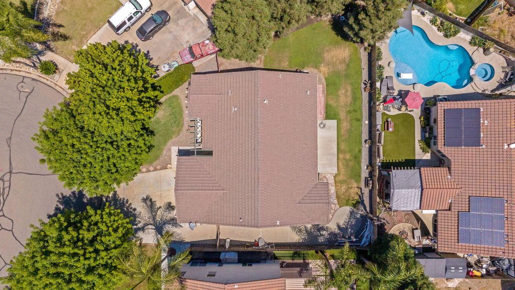 Image 38 of property listing at 4125 W Harold, Visalia, CA 93291