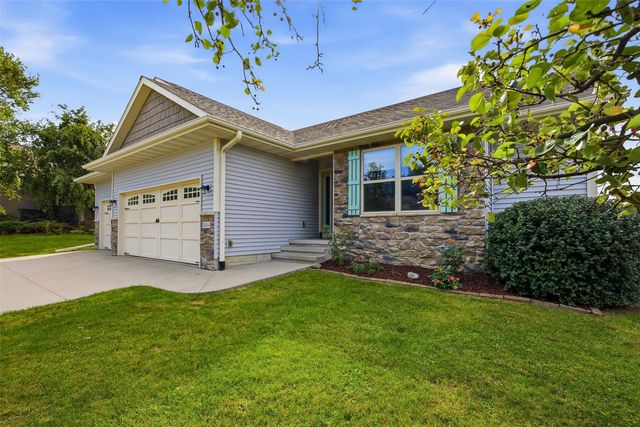 1464 Dunley Court, Iowa City, IA 52246