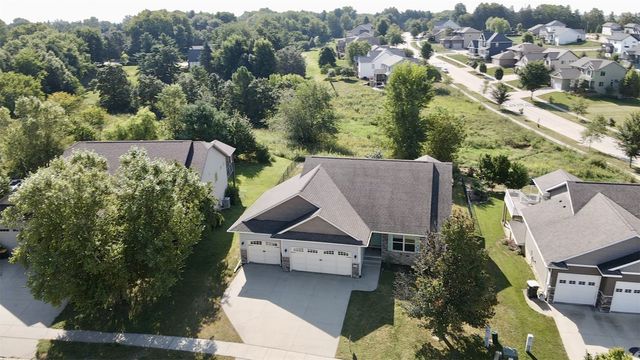 1464 Dunley Court, Iowa City, IA 52246