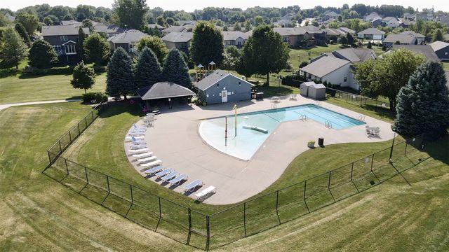 1464 Dunley Court, Iowa City, IA 52246