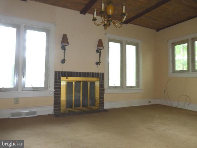 155 S SHORE DR, Dover, DE 19901