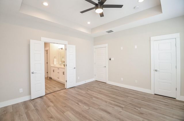1223 W Tidwell Road, Houston, TX 77091