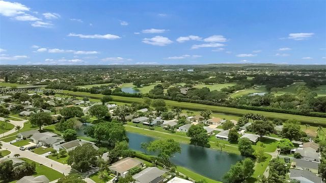 23384 Shetland Run, Boca Raton, FL 33433