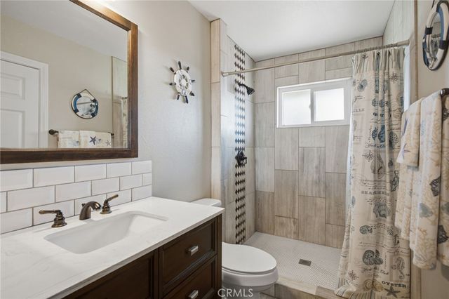 29140 Prestwick Road, Menifee, CA 92586