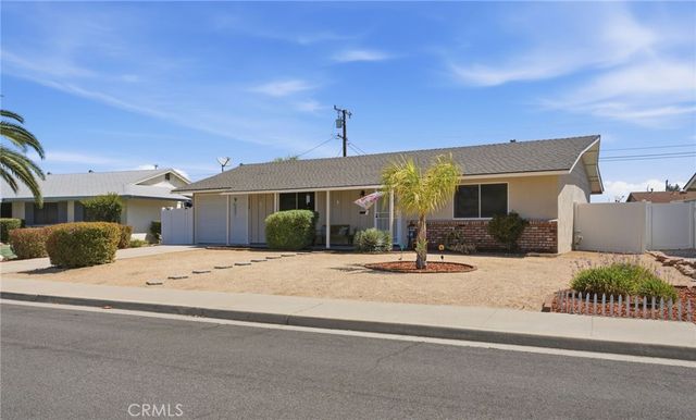 29140 Prestwick Road, Menifee, CA 92586