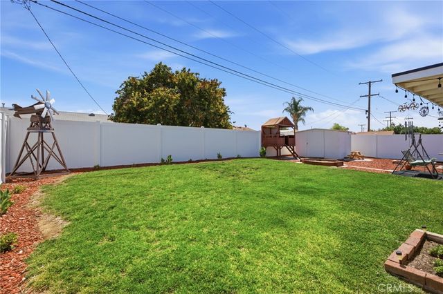 29140 Prestwick Road, Menifee, CA 92586