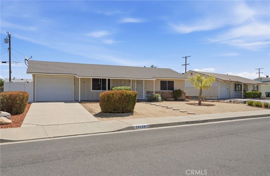 29140 Prestwick Road, Menifee, CA 92586