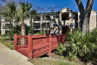 940 Village Trl Unit 2-106, Port Orange, FL 32127