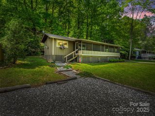 128 Winding Creek Court, Lake Lure, NC 28746