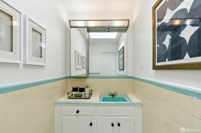 834 Congo Street, San Francisco, CA 94131
