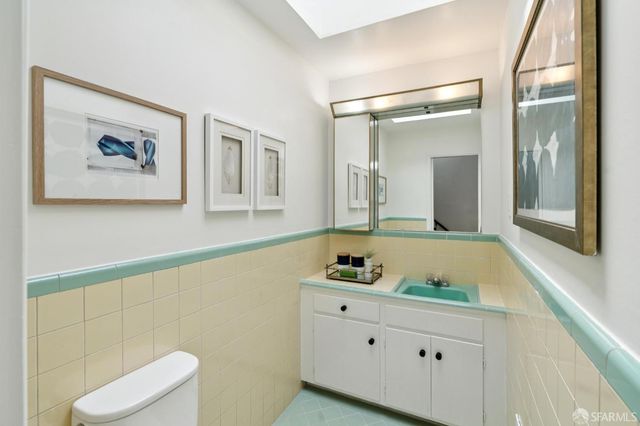 834 Congo Street, San Francisco, CA 94131