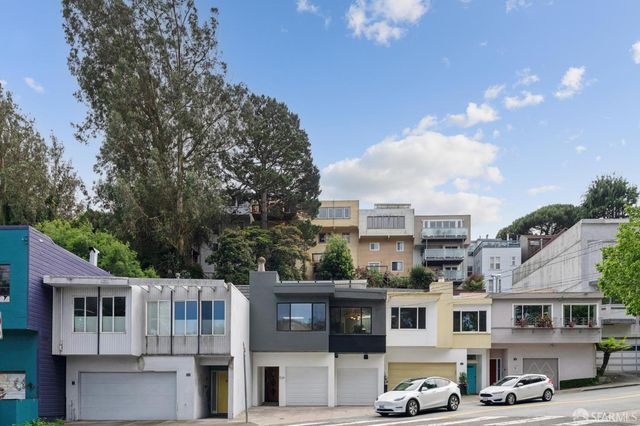 834 Congo Street, San Francisco, CA 94131
