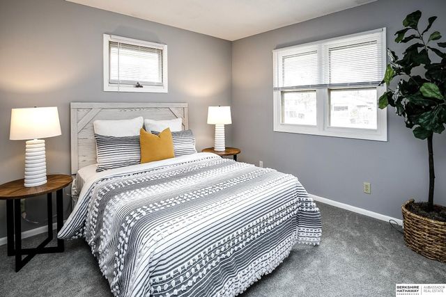 1925-1935 E Dodge Street, Fremont, NE 68025