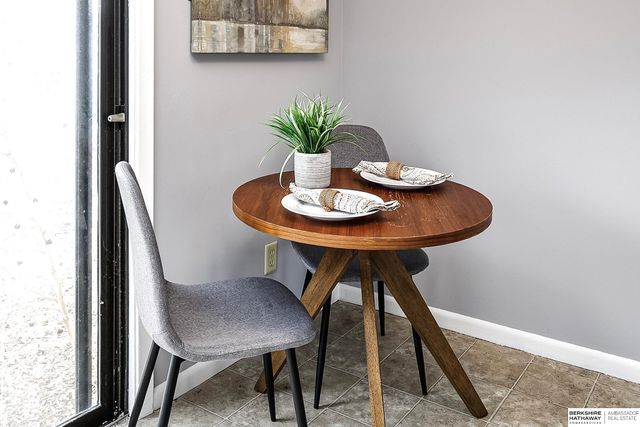 1925-1935 E Dodge Street, Fremont, NE 68025