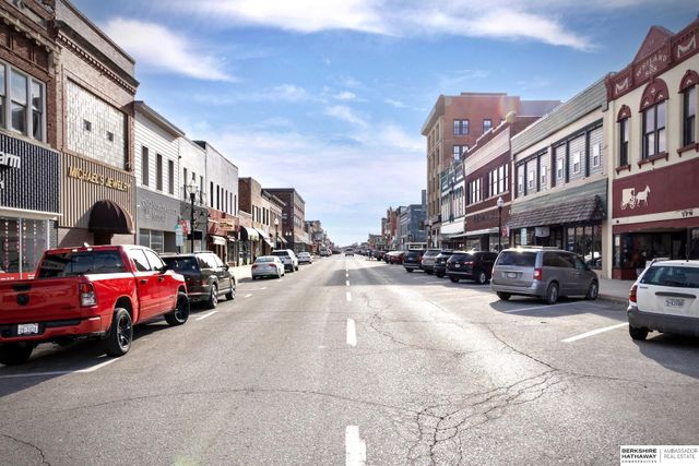 1925-1935 E Dodge Street, Fremont, NE 68025