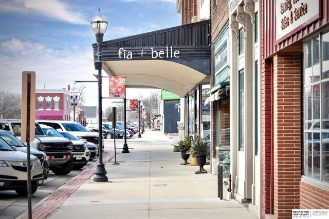 1925-1935 E Dodge Street, Fremont, NE 68025