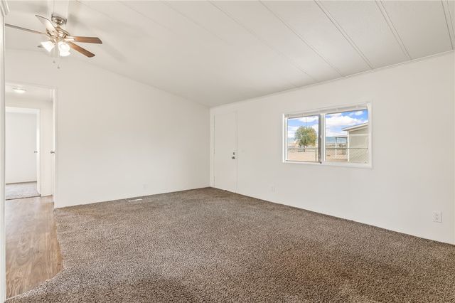 2196 E Cabot Drive, Mohave Valley, AZ 86440