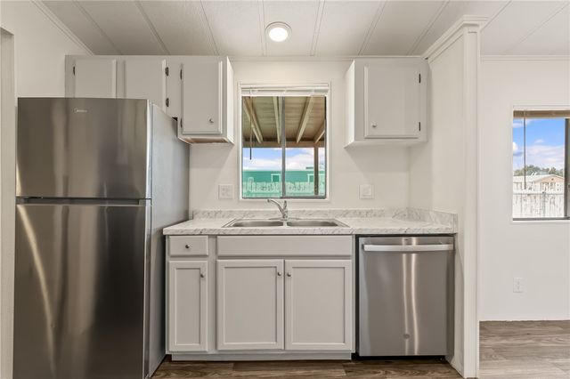 2196 E Cabot Drive, Mohave Valley, AZ 86440