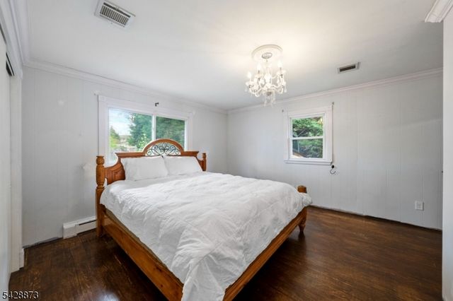 5 Rhode St, Sayreville Boro, NJ 08872