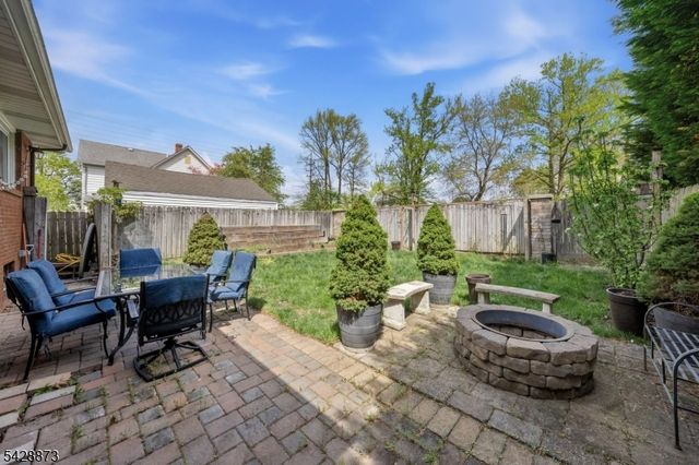 5 Rhode St, Sayreville Boro, NJ 08872