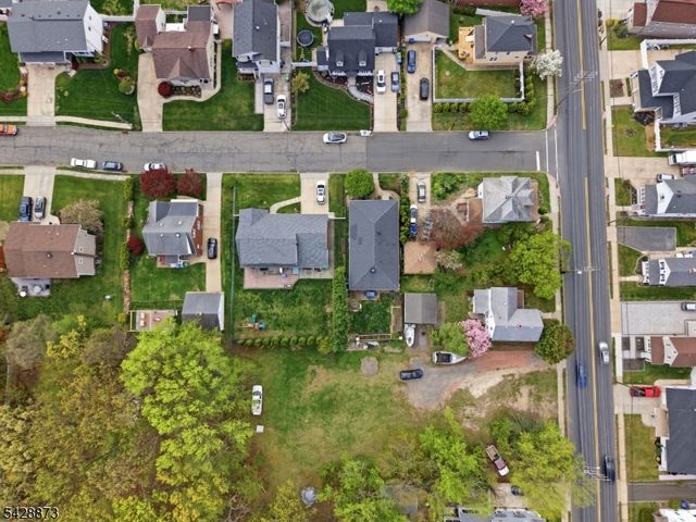 5 Rhode St, Sayreville Boro, NJ 08872