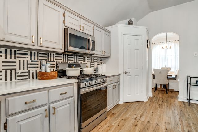 1811 Country Walk Lane, Wylie, TX 75098