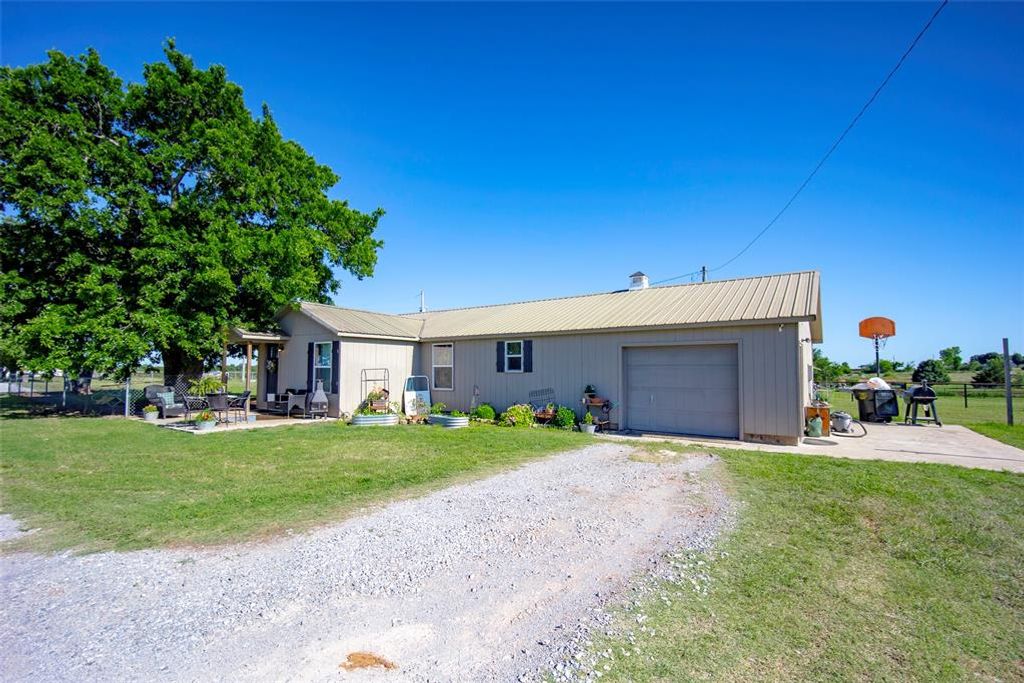 2048 County Street 2970, Blanchard, OK 73010